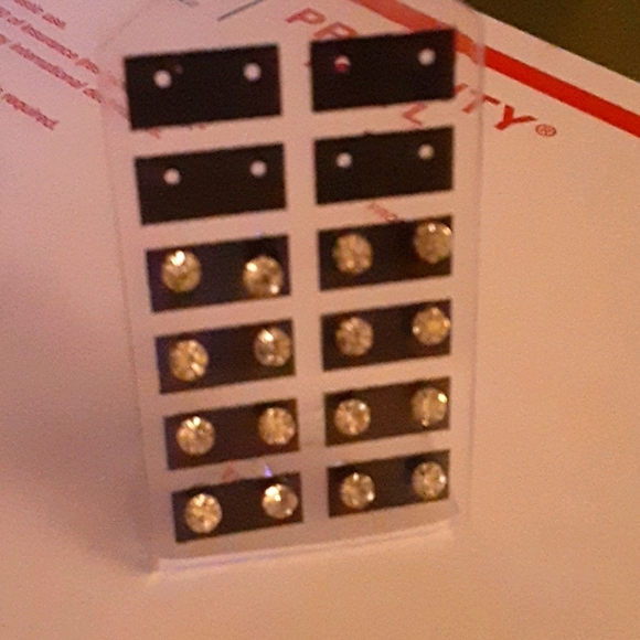 Costume half carat stud posts (8 pair)